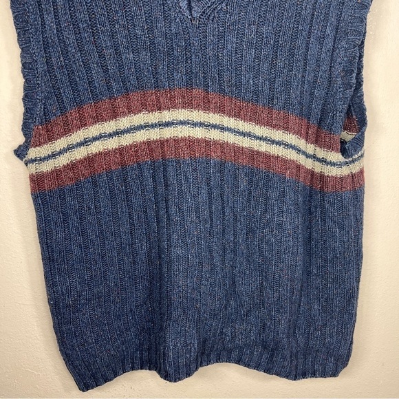 MEDIUM VINTAGE HILL AND ARCHER SWEATER VEST KNIT BLUE V NECK STRIPE - Picture 5 of 10